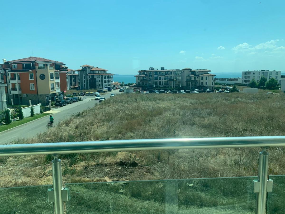 Апартамент В Сарафово Lejlighed Burgas City Eksteriør billede